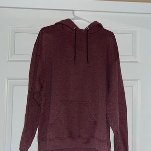 Men’s maroon Champion sweater